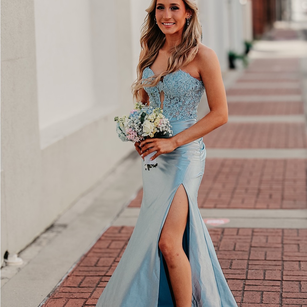 Stunning Blue Prom Dress with Intricate Detailing